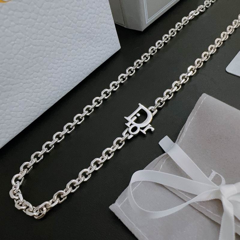 Dior Necklace 05lyr332 (2)